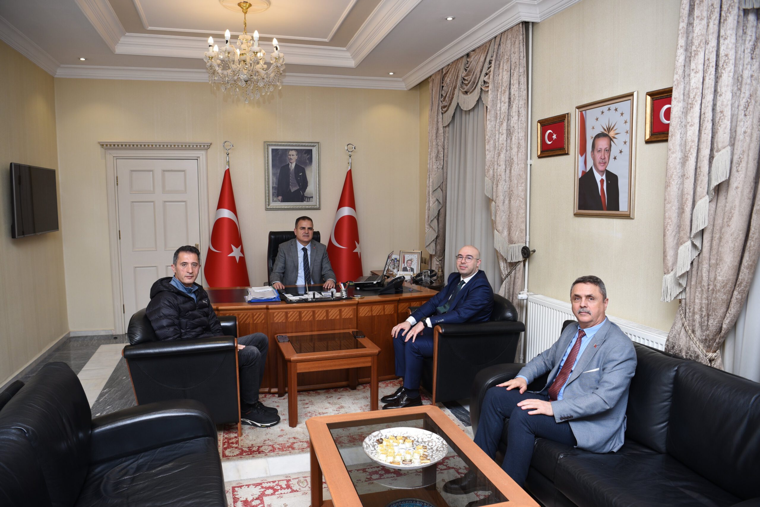 Türkiye Hava Sporları Federasyonu olarak Muğla Valiliğine Ziyarette Bulunduk